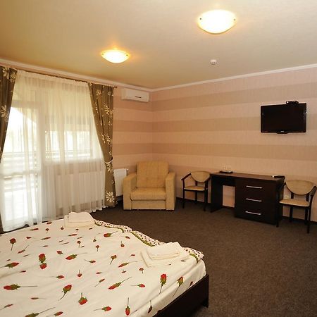 Hotel Vulyk Duliby Buitenkant foto