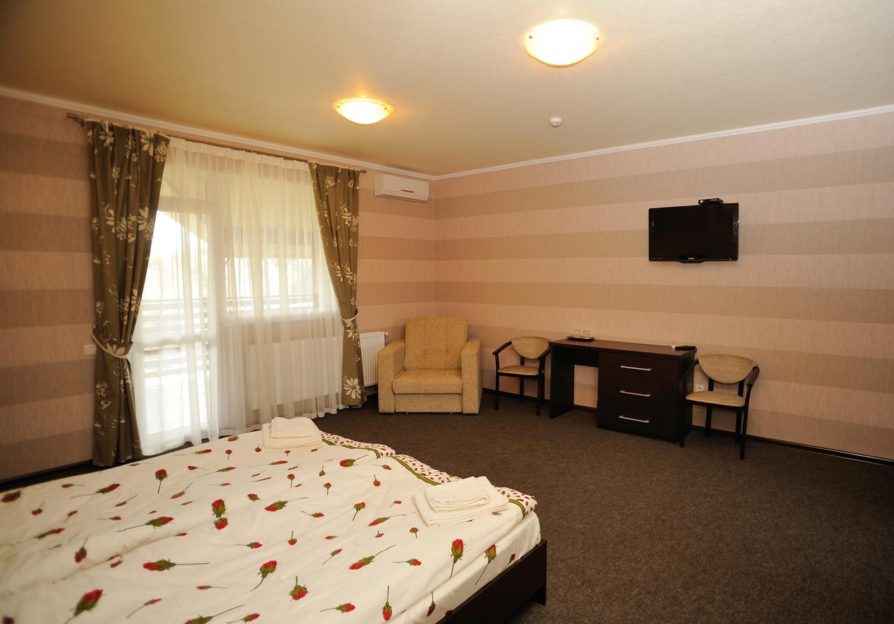 Hotel Vulyk Duliby Buitenkant foto