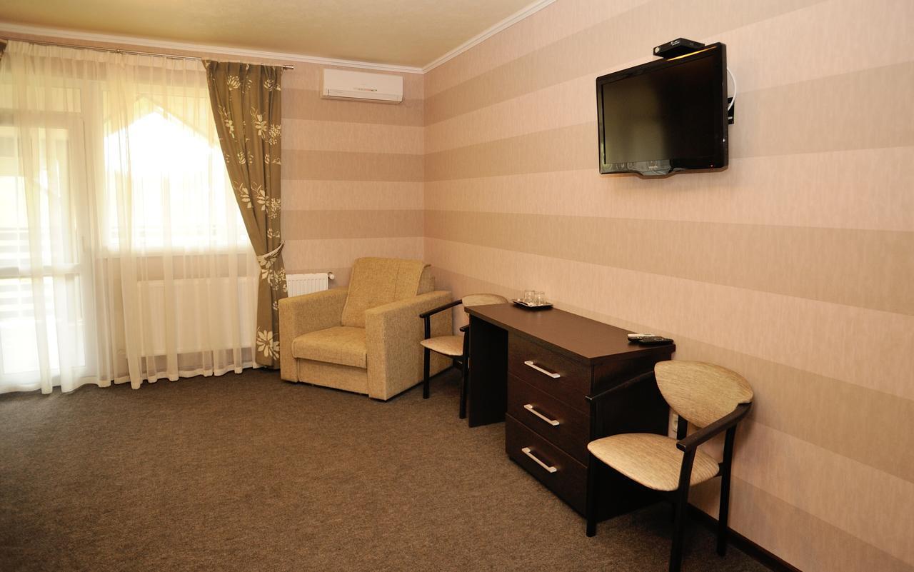 Hotel Vulyk Duliby Buitenkant foto