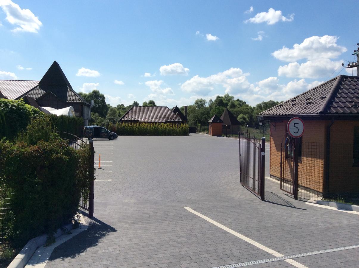 Hotel Vulyk Duliby Buitenkant foto