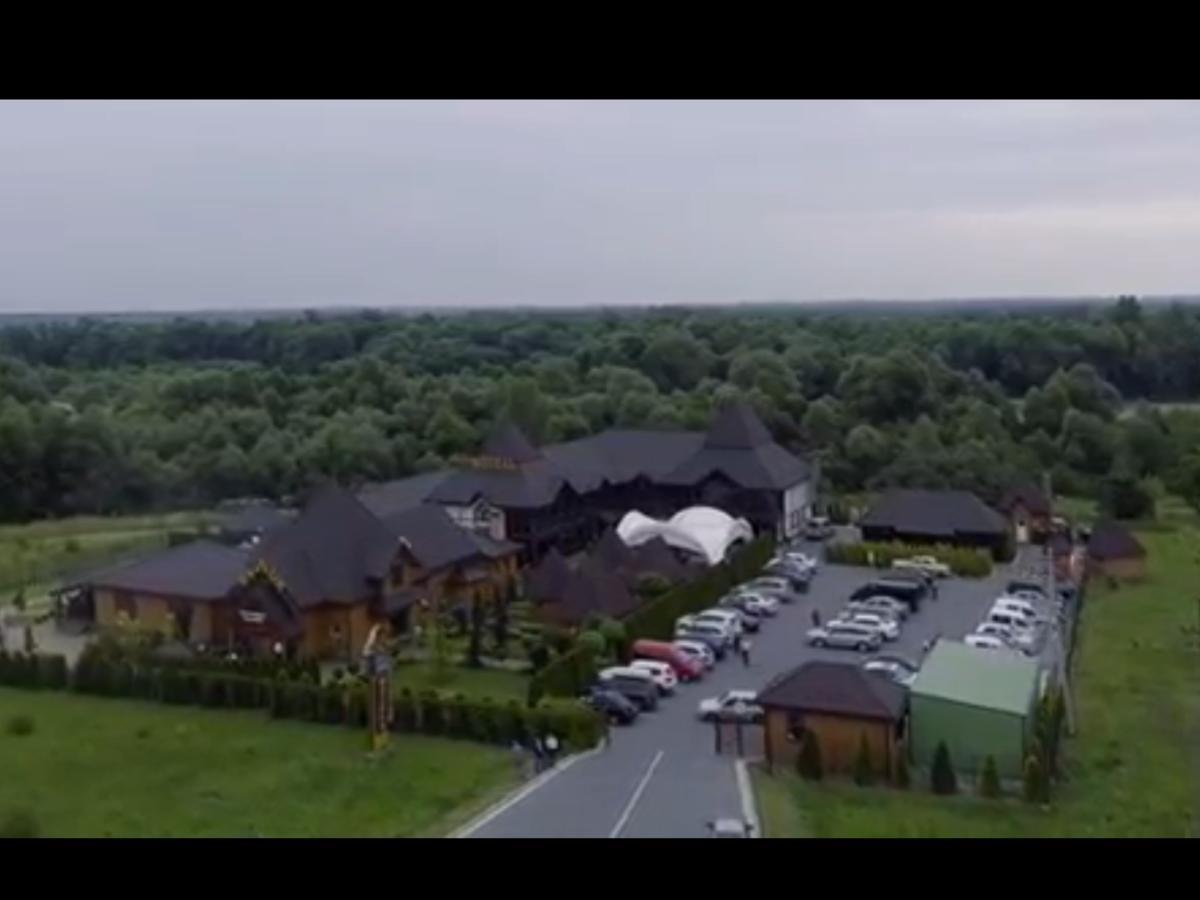 Hotel Vulyk Duliby Buitenkant foto